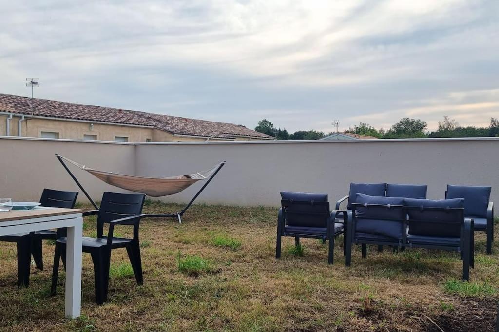 Maison Au Calme Entre Collegues Ou Famille - La Boheme - Saint-Seurin-sur-l'Isle 外观 照片